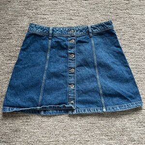 DENIM SKIRT - SIZE 10